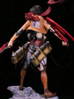Figurine Mikasa Sur Un Rocher - District SNK -Titan Cosplay Soldes Magasin 762f142c 8d13 47b1 acba 9d4f0b60da5f