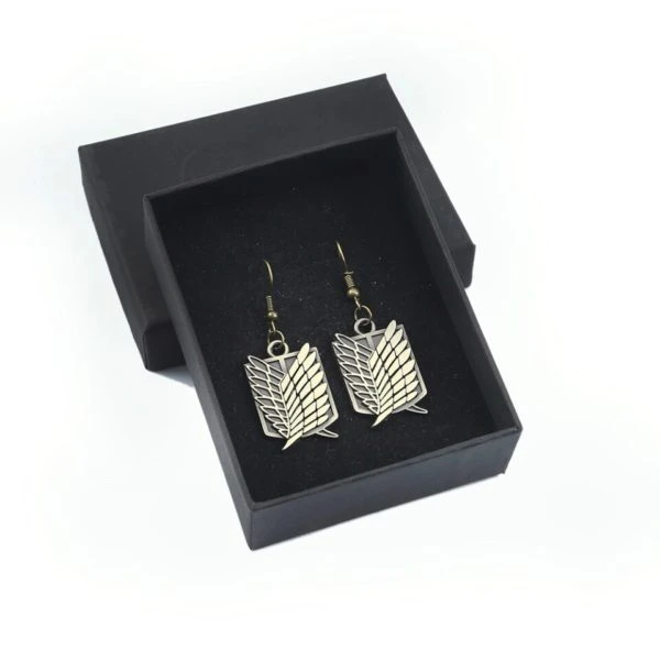 Boucles D'oreilles Ailes De La Liberté - District SNK 3 Boucles D'oreilles Ailes De La Liberté - District SNK – Image 3